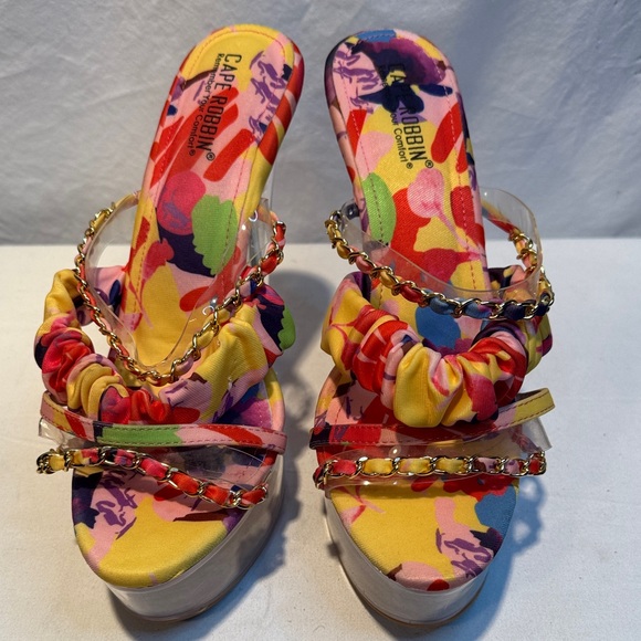 Cape Robbin Multicolor Floral Heels with Clear Platform - Picture 3 of 9